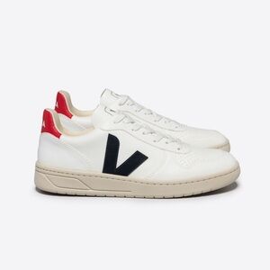 Veja V-10 CWL White Nautico Pekin